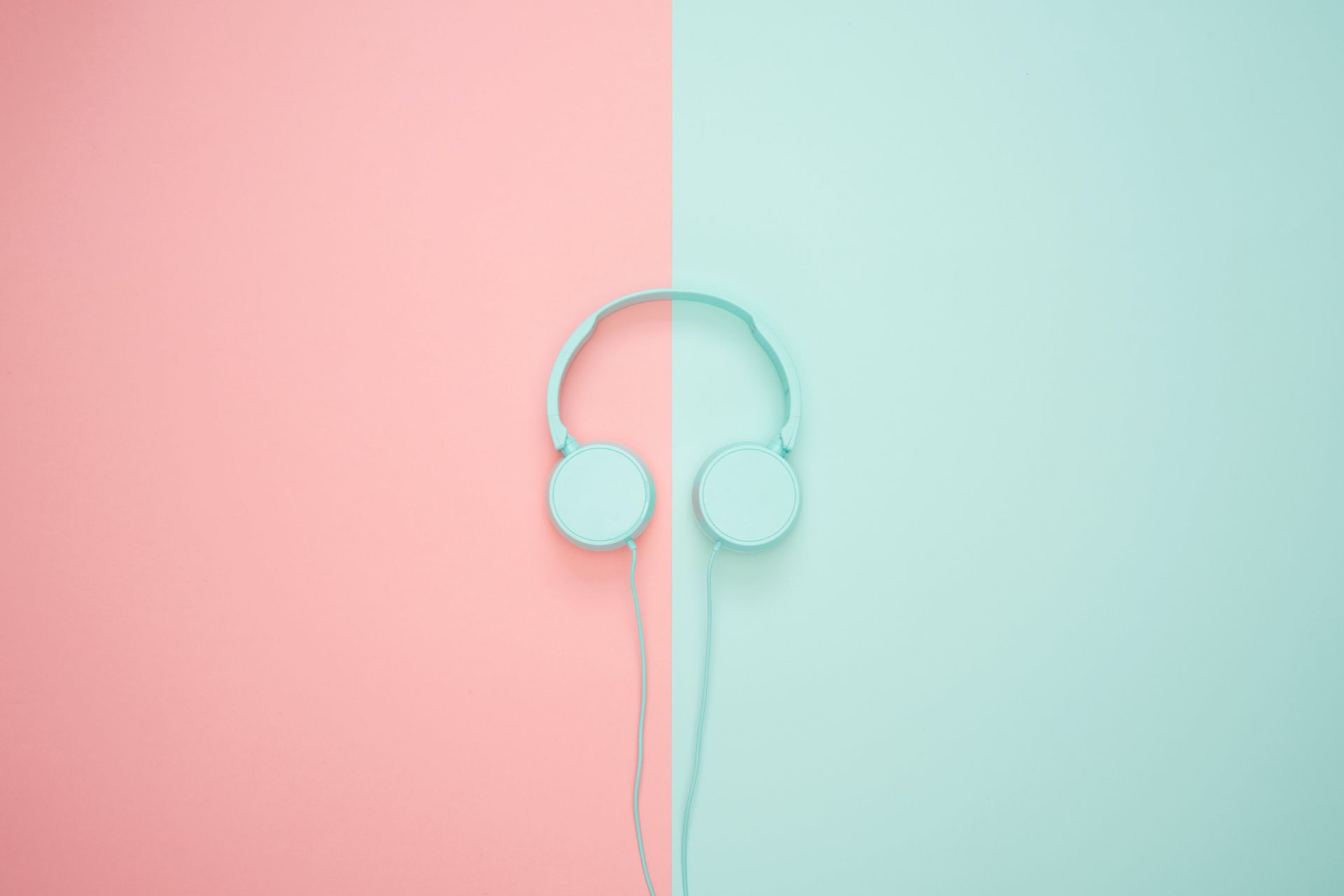 The Psychology of Visual Elements