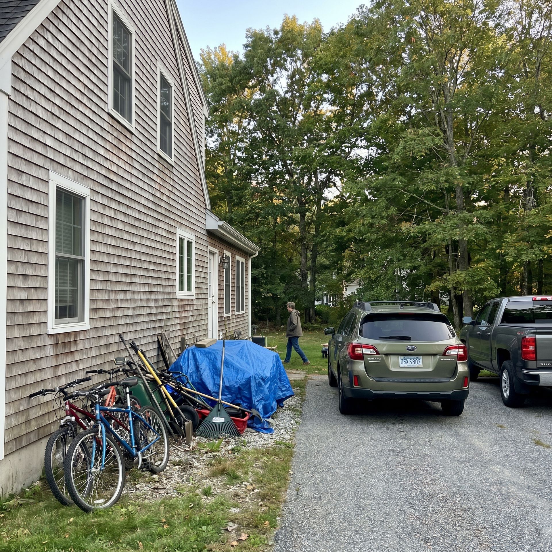 Cumberland homeowner without garage storage