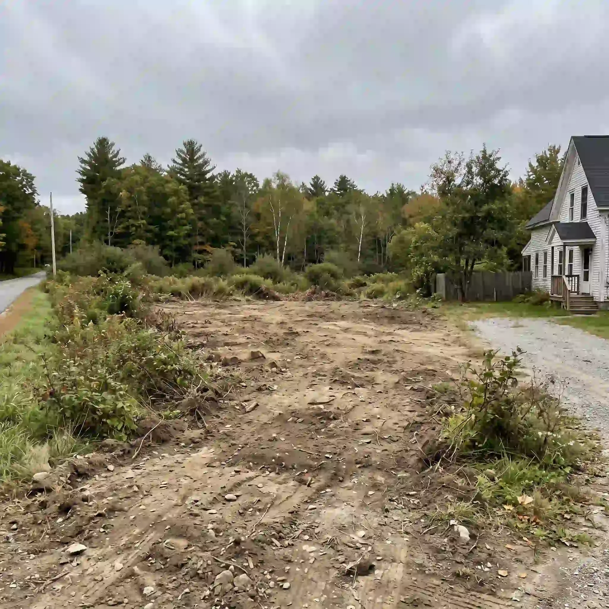 Lyman homeowner frustrated with delayed build