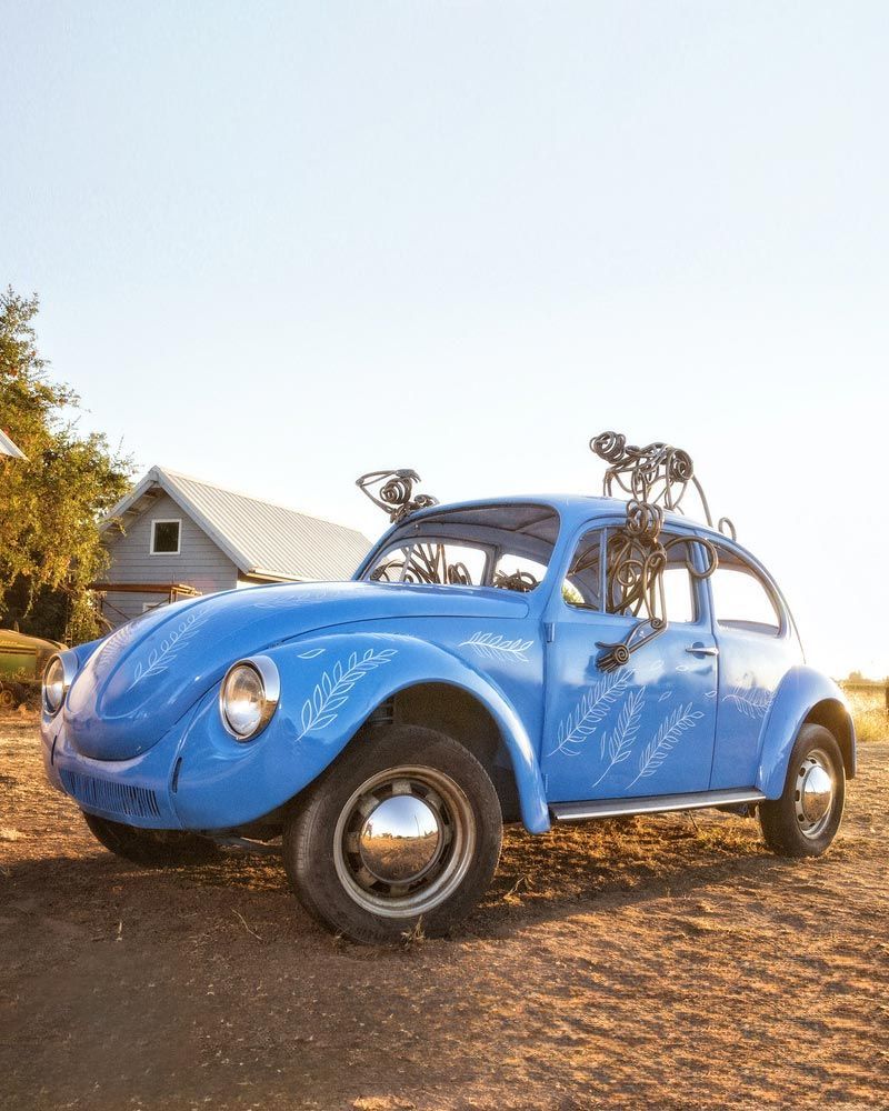 VW Monkeys Public Art