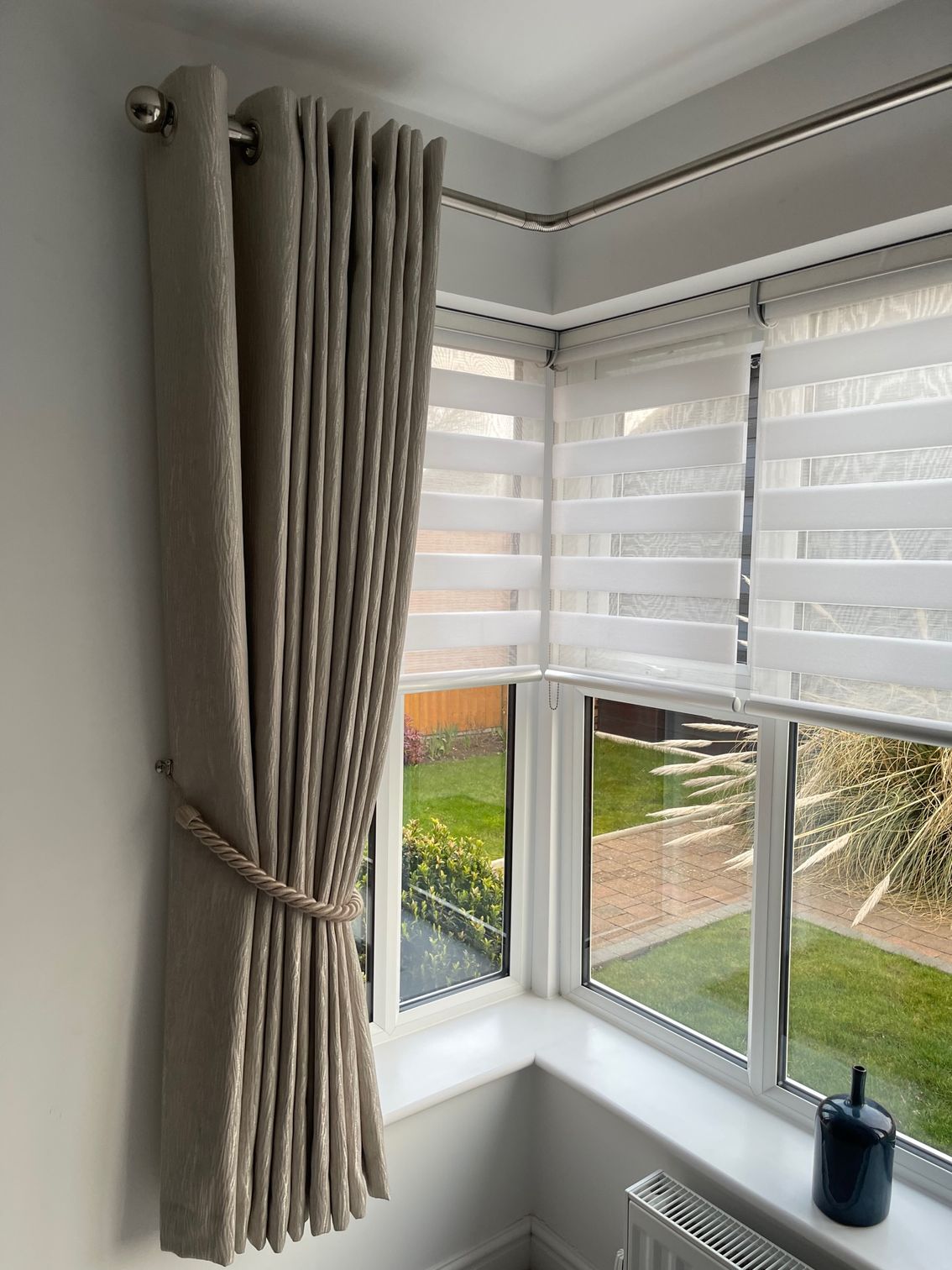Curtains & Blinds supplied & fitted, Bedford @grahamhorniblew