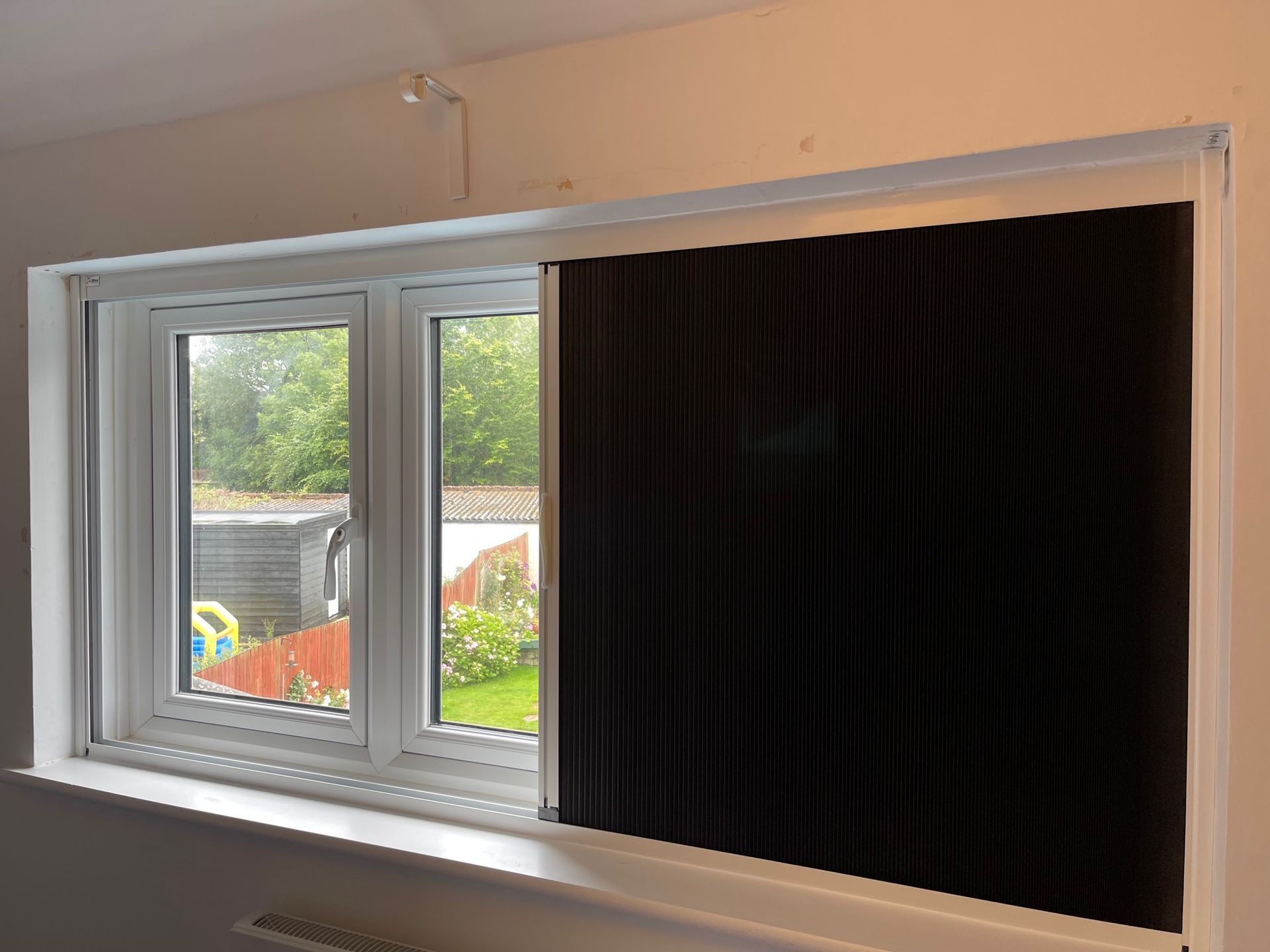 BlindScreen blackout blind to completely cut out the light