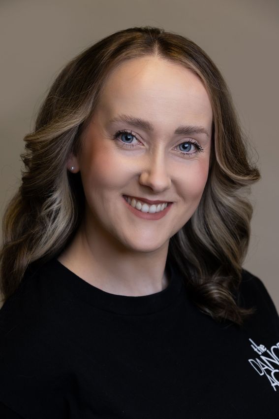 Amy Hart, Tap, Ballet and Modern teacher