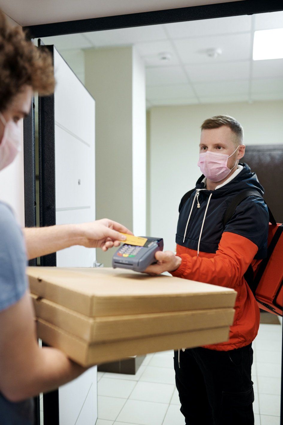 3 Reasons You Should Order Your Food Online