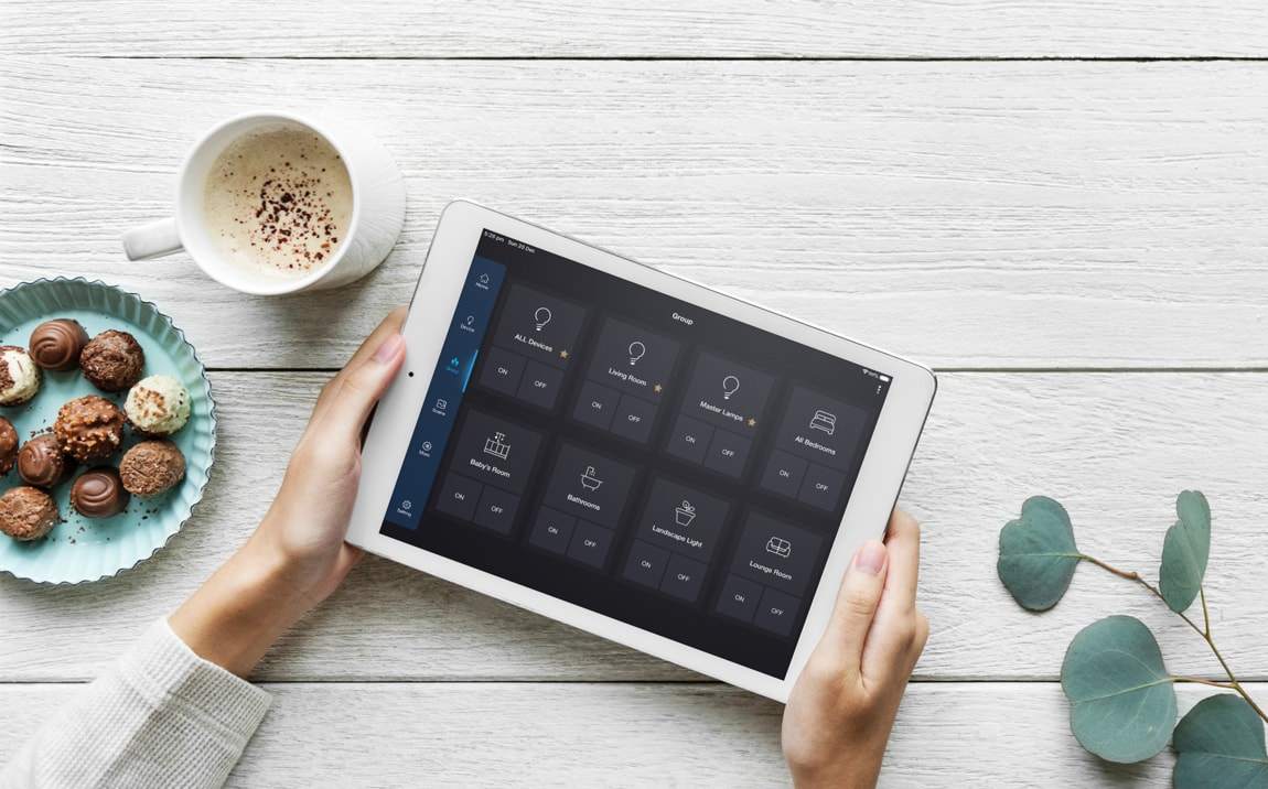 Pixie ipad control
