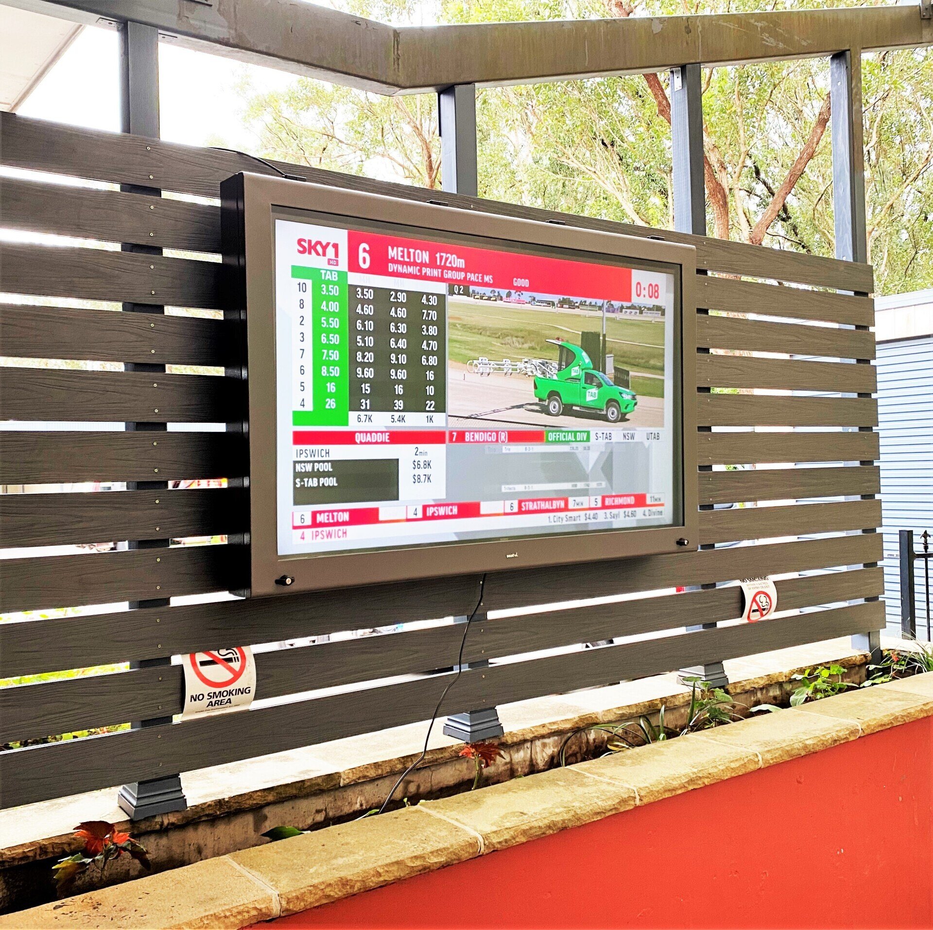 ExRental TVs Mayfield, NSW NSW Colour TV Co