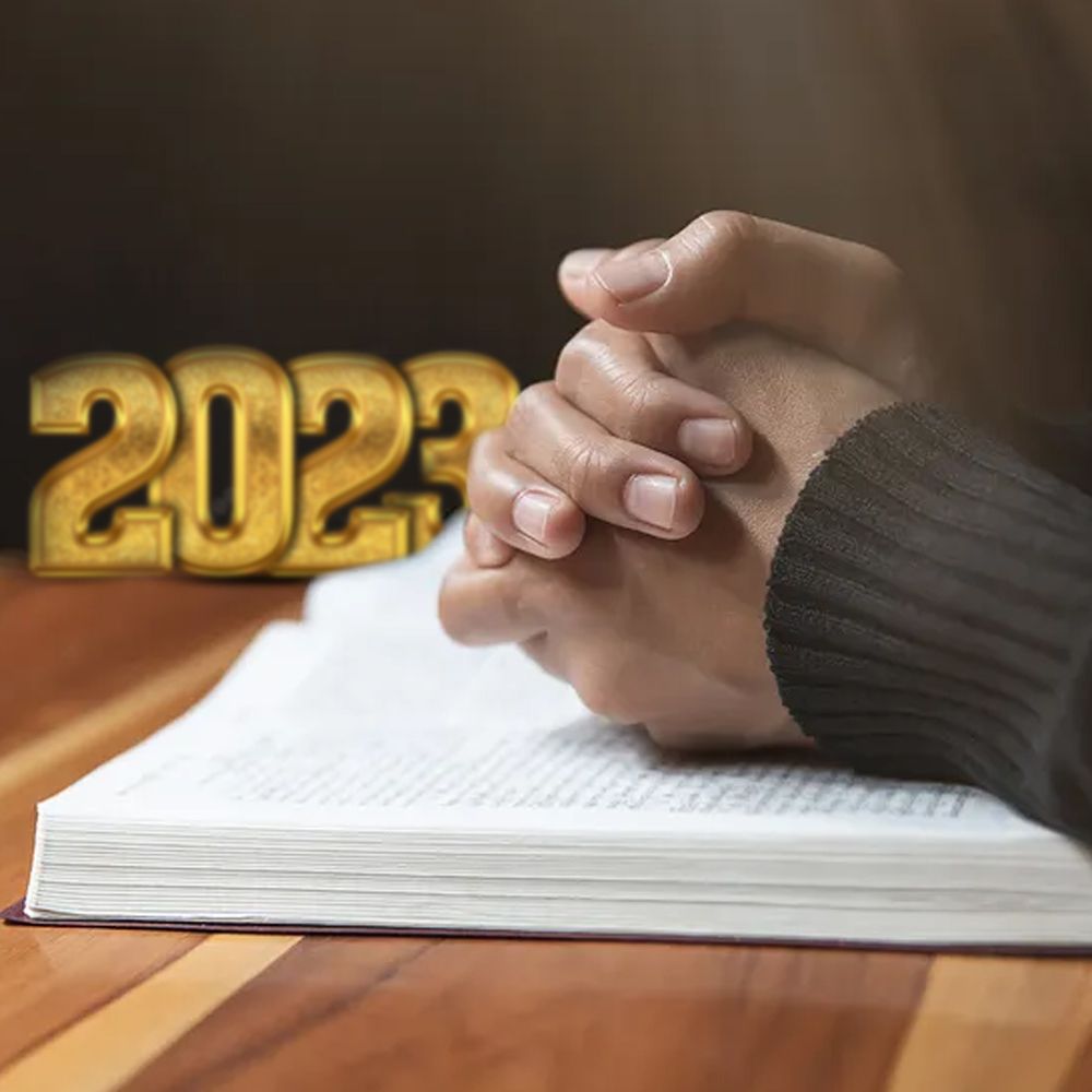 Starting the New Year with Daily Devotionals Banner