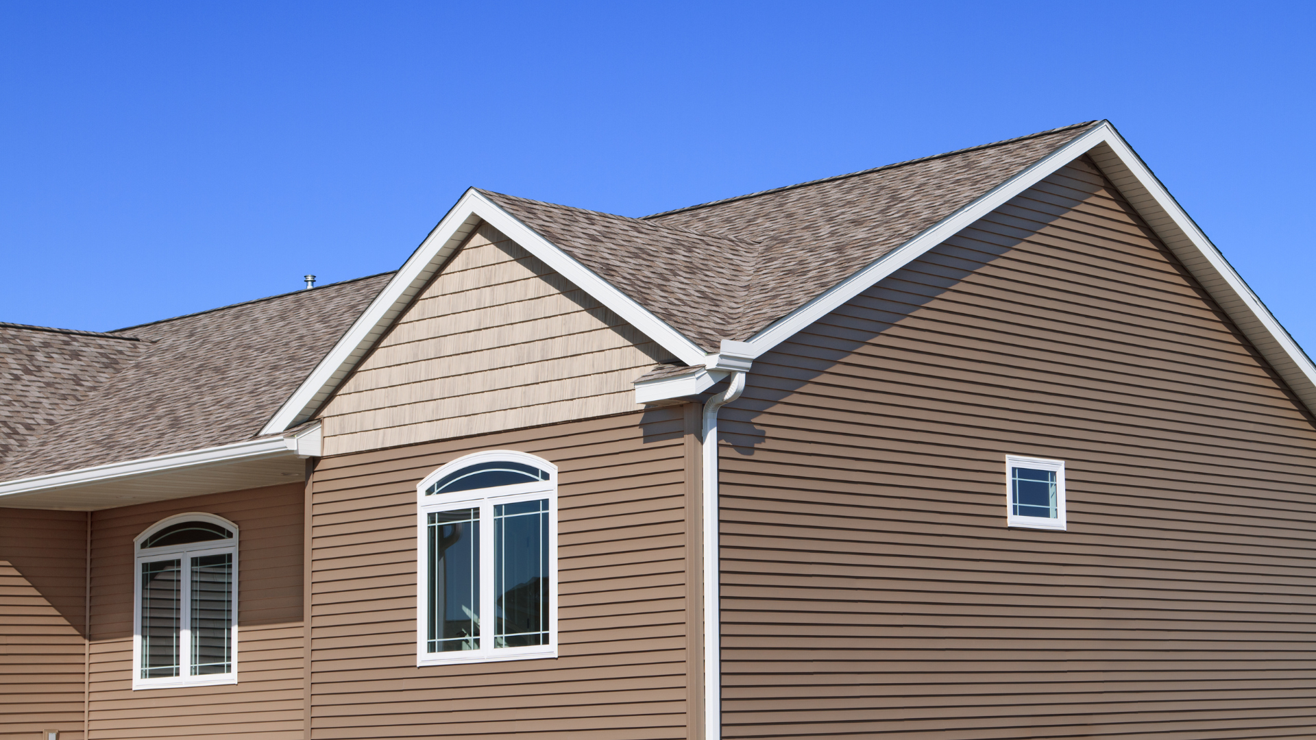 Strong Roof During Storm — Buffalo, NY — HomeTeck Strong Roof During Storm — Buffalo, NY — HomeTeck