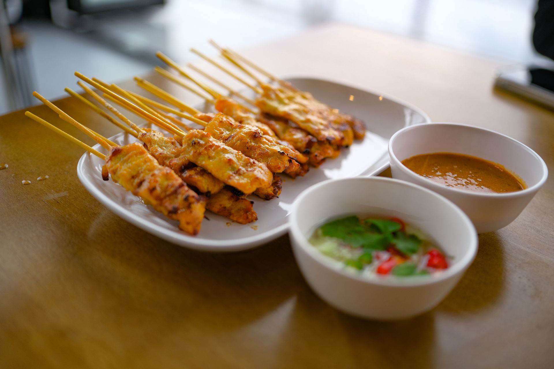 หมูสะเต๊ะ เมนูอาหาร ร้านภัตตะ วังน้ำเขียว