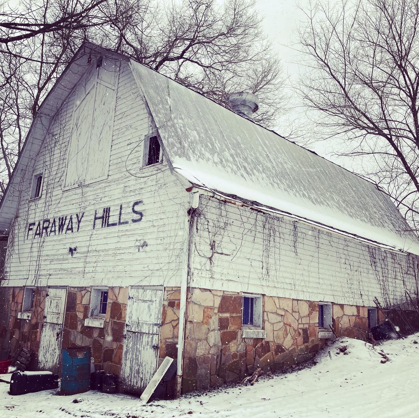 Barn in need of roof repair