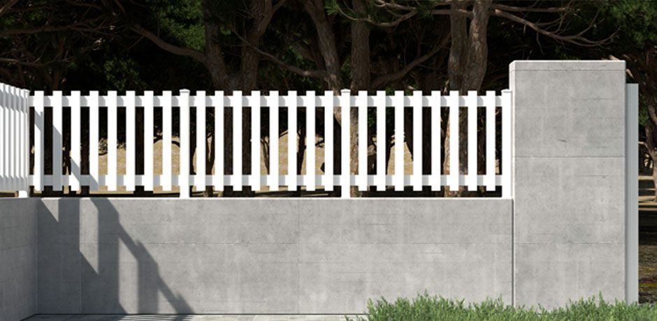 Valla PVC blanco Dlimity Adonis. Sin mantenimiento. Valla abierta para jardin, casa, finca, piscina, separacion de ambientes. Lamas y postes de PVC. 20 años de garantia. Fabricacion a medida, entrega en kit.