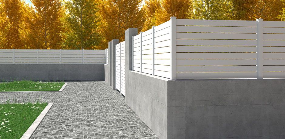 Valla PVC blanco Dlimity Aquiles 010. Sin mantenimiento. Valla abierta para jardin, casa, finca, separacion de ambientes. Lamas y postes de PVC. 20 años de garantia. Fabricacion a medida, entrega en kit. 