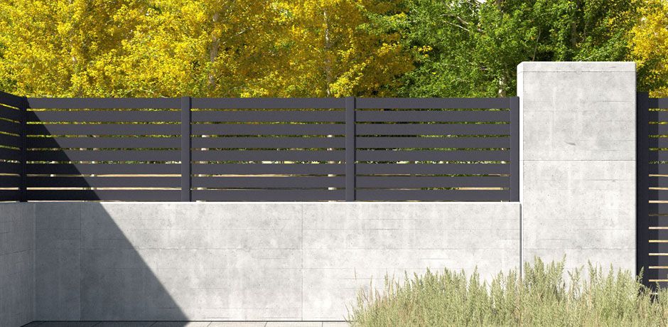 Valla Dlimity Horizon 020 aluminio. Valla abierta. Lamas y postes de aluminio gris. Separación entre lamas 20 mm. Valla para jardin, casa, finca, separacion de ambientes. 7 años de garantia. Fabricacion a medida, entrega en kit. 