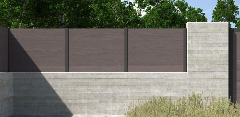 Valla Dlimity Nature Zero. Sin mantenimiento. Valla de ocultación con lamas de madera sintética (WPC) color Nogal y postes de aluminio. Valla abierta para jardin, casa, finca, separacion de ambientes. 5 años de garantia. Fabricacion a medida, entrega en kit.