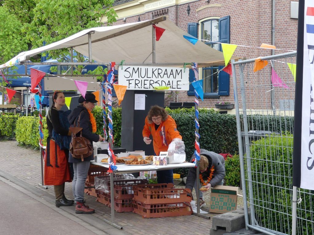 Koningsdag 2024 Smulkramen voor Friersdale