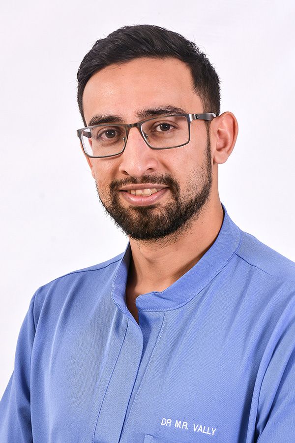 Dr Muhammed Ra’ees Vally Dr Muhammed Ra’ees Vally, a general practitioner (GP) practising at Netcare Medicross Roodepoort