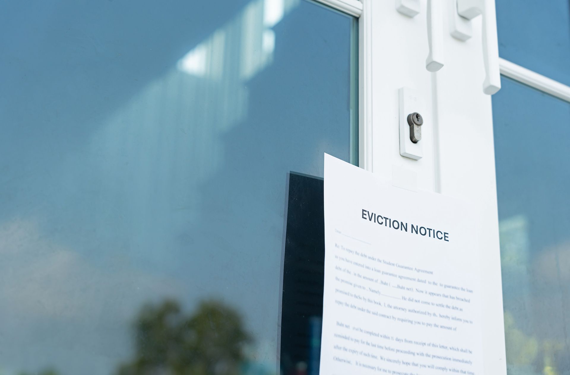 eviction notice on door
