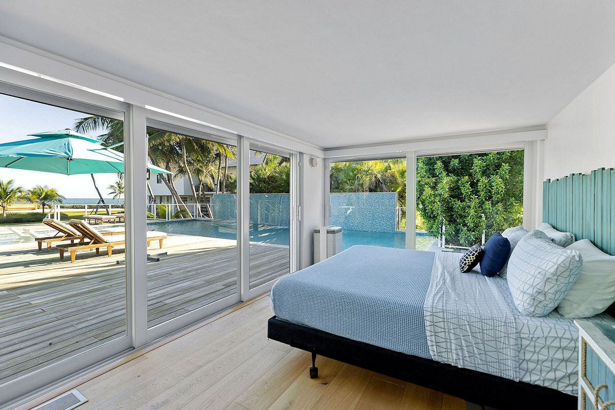 The Oasis Guest House Bedroom