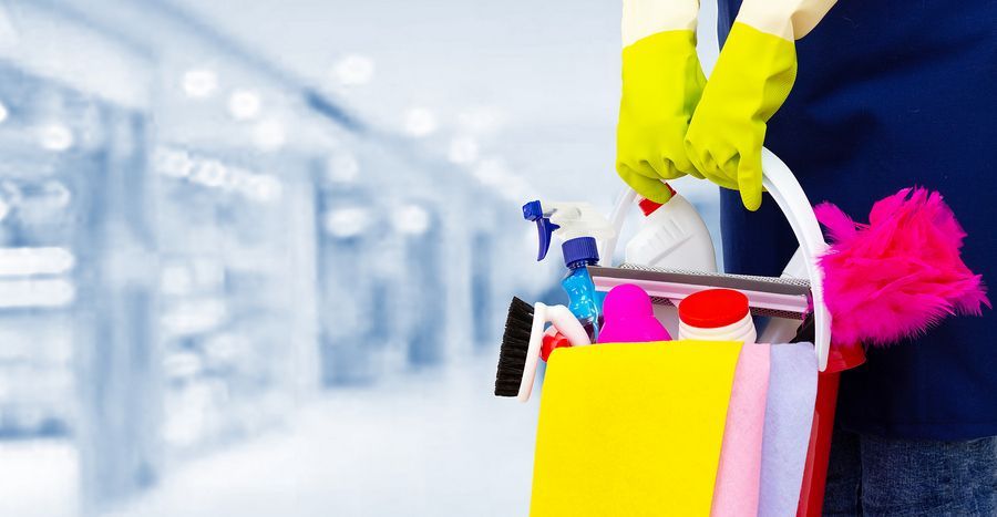 Shopping mall cleaning