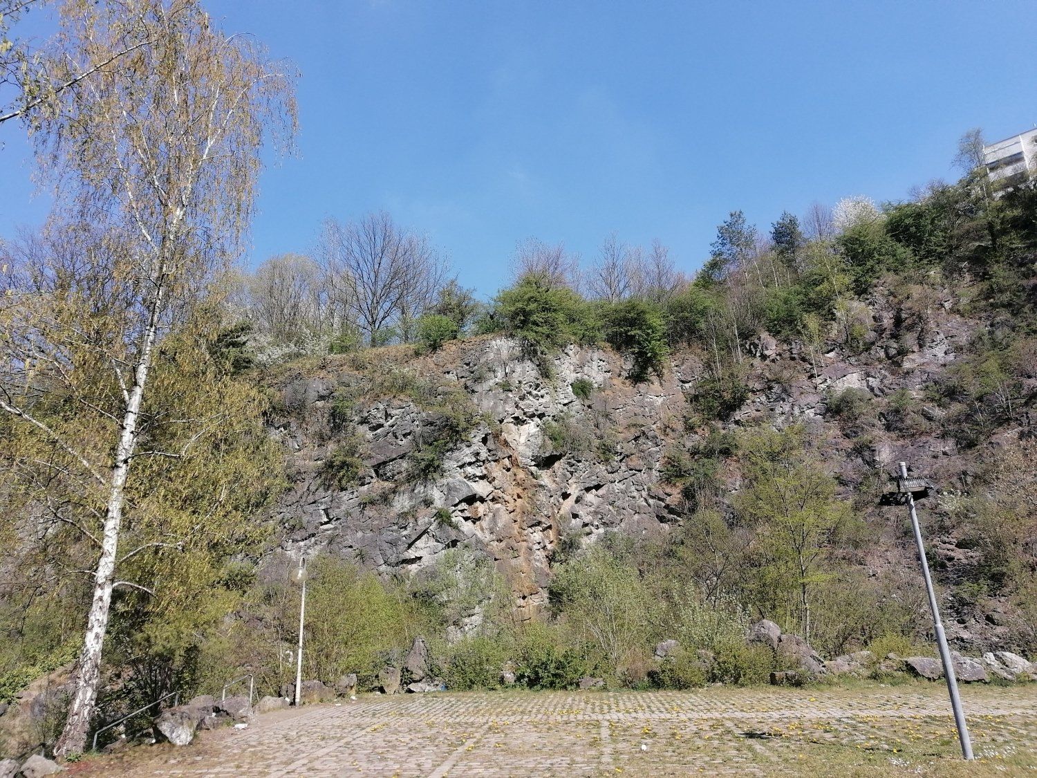 Stadthalle/Steinbruch Wasserloses Tal