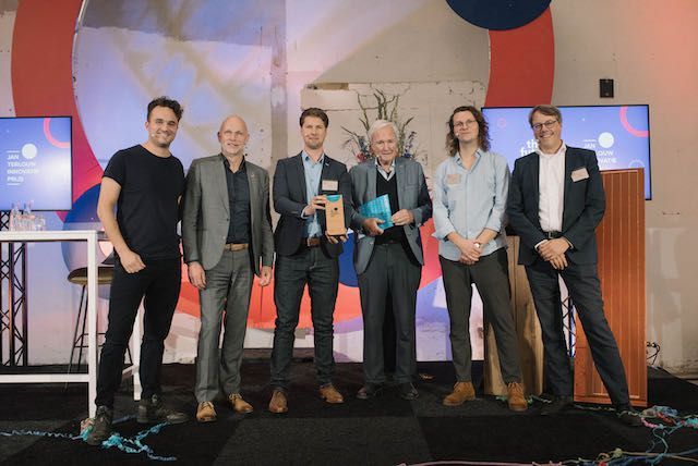 Groepsfoto van sprekers van The Future of Us, een congresfestival dat is geproduceerd en uitgevoerd door Plan X Events.