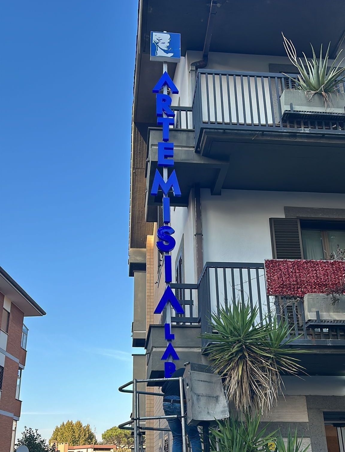 insegne luminose