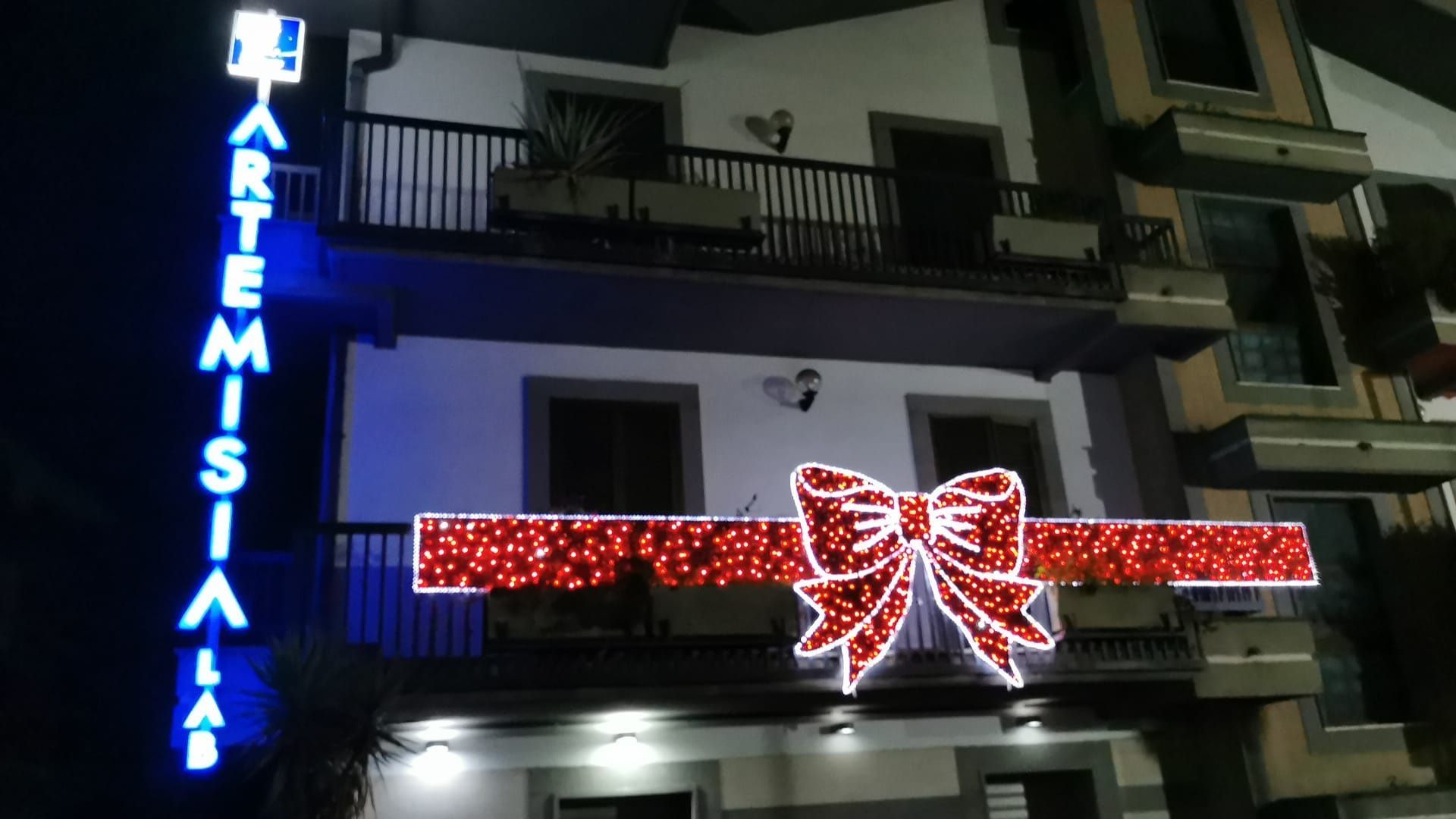 insegne luminose