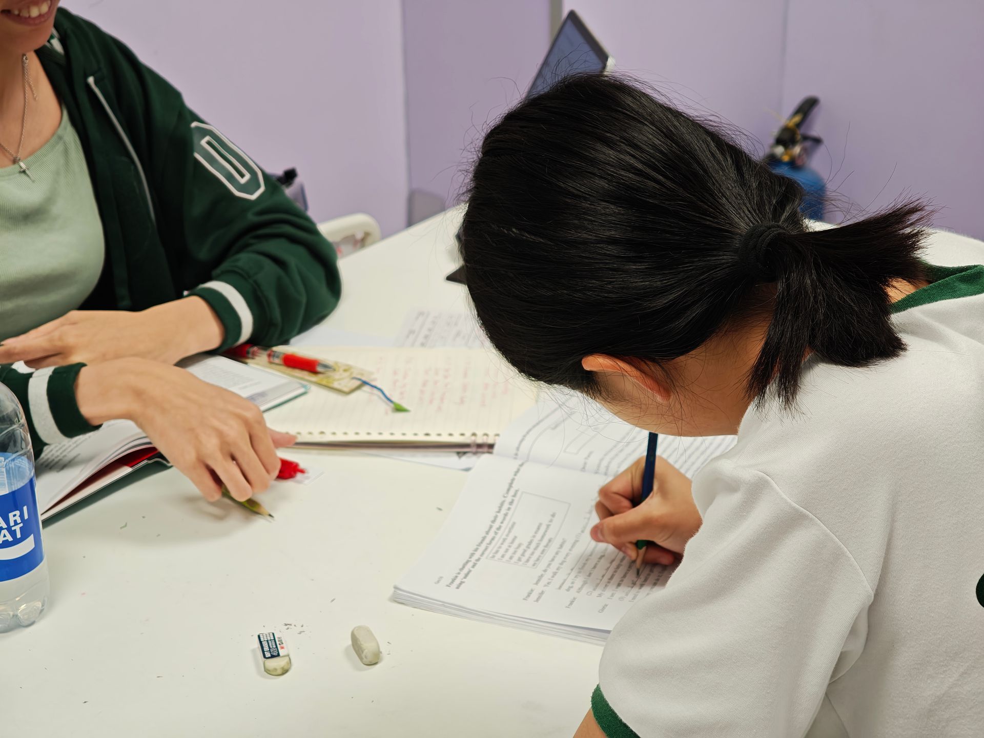 Cherry Kids 尖子小學英文課程 (Ace English)：外籍導師運用 CLIL 跨學科教學法探索世界地圖，搭配牛津 Oxford 拔尖教材全面培育 Top Band 1 升學實力