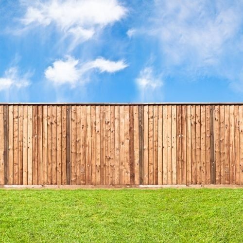 This is a picture of a new built Wooden fence by Fencing Leicester