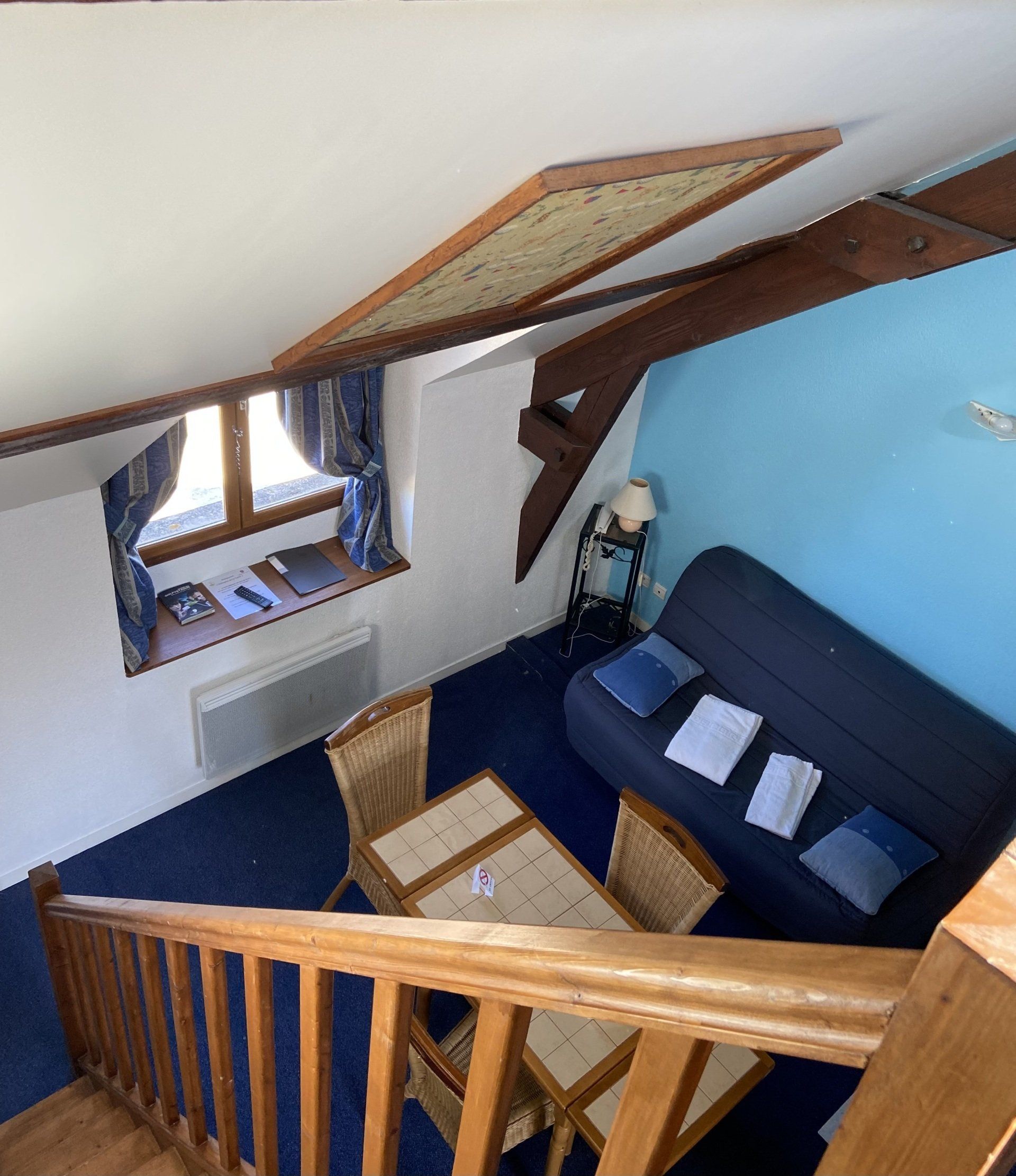 Pièce à vivre d'un appartement du Domaine de la Carte