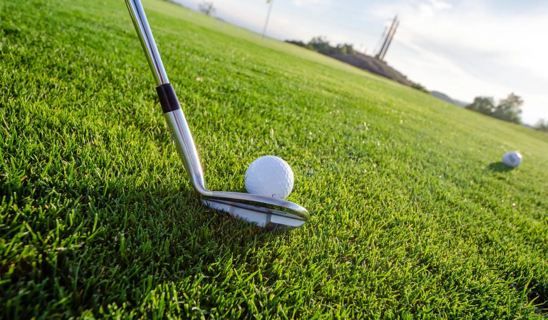 Parcours de golf 9trous au Domaine de la Carte
