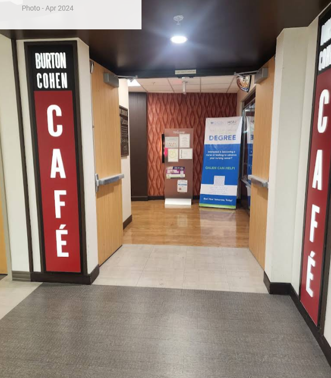 Sunrise Hospital, entrance to the cafeteria