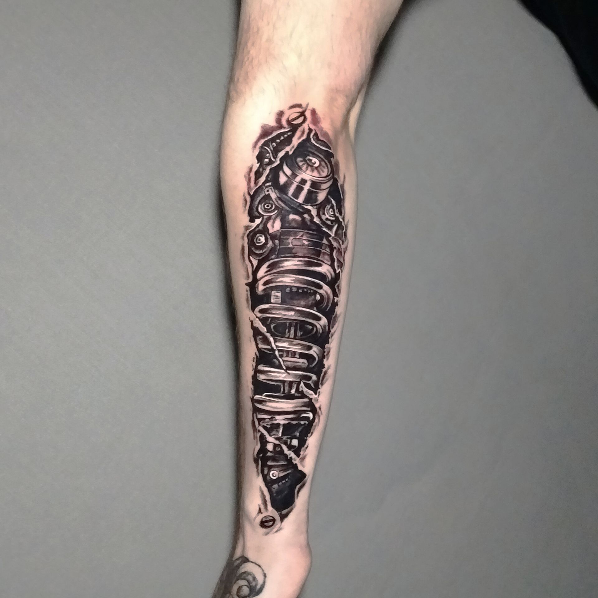 Black & grey biomechanical forearm tattoo.
Tattoo by Arek at HD Ink Tattoos , Bathgate, West Lothian.