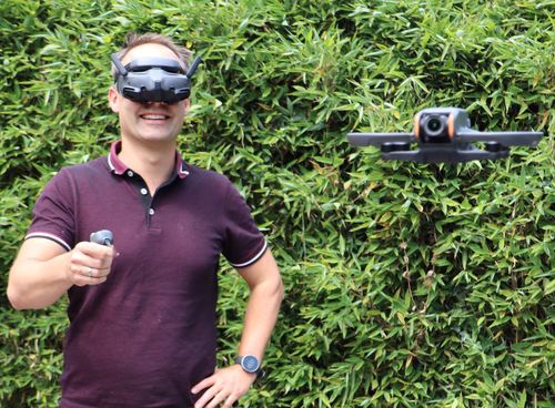 Avata 2 tijdens een workshop of huren van de drone