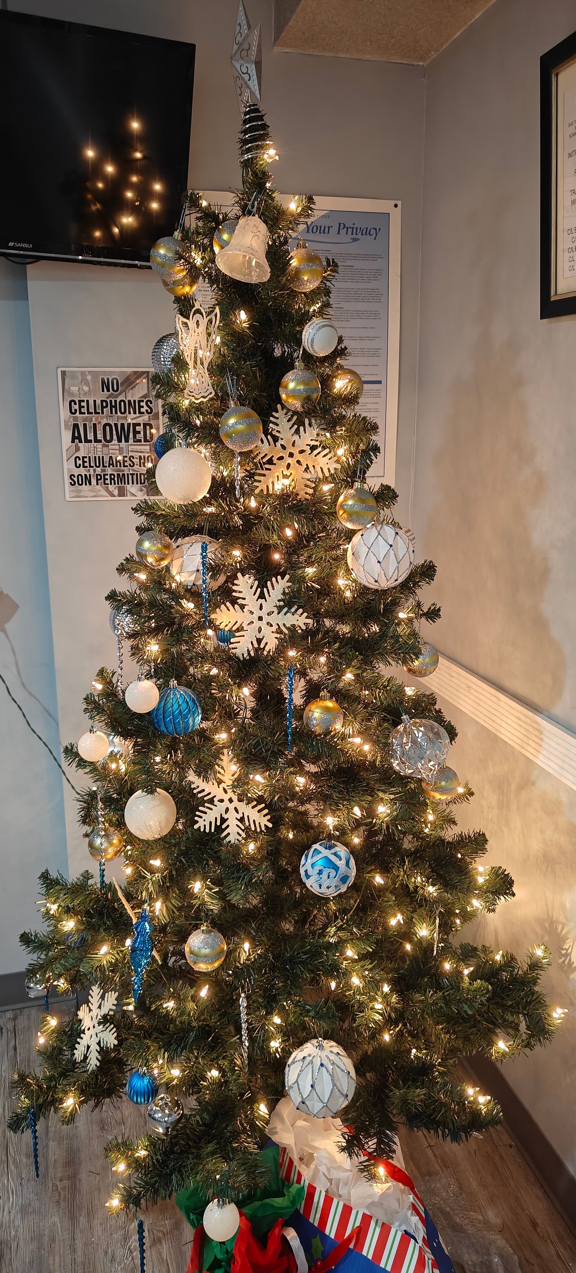 Office Xmas Tree