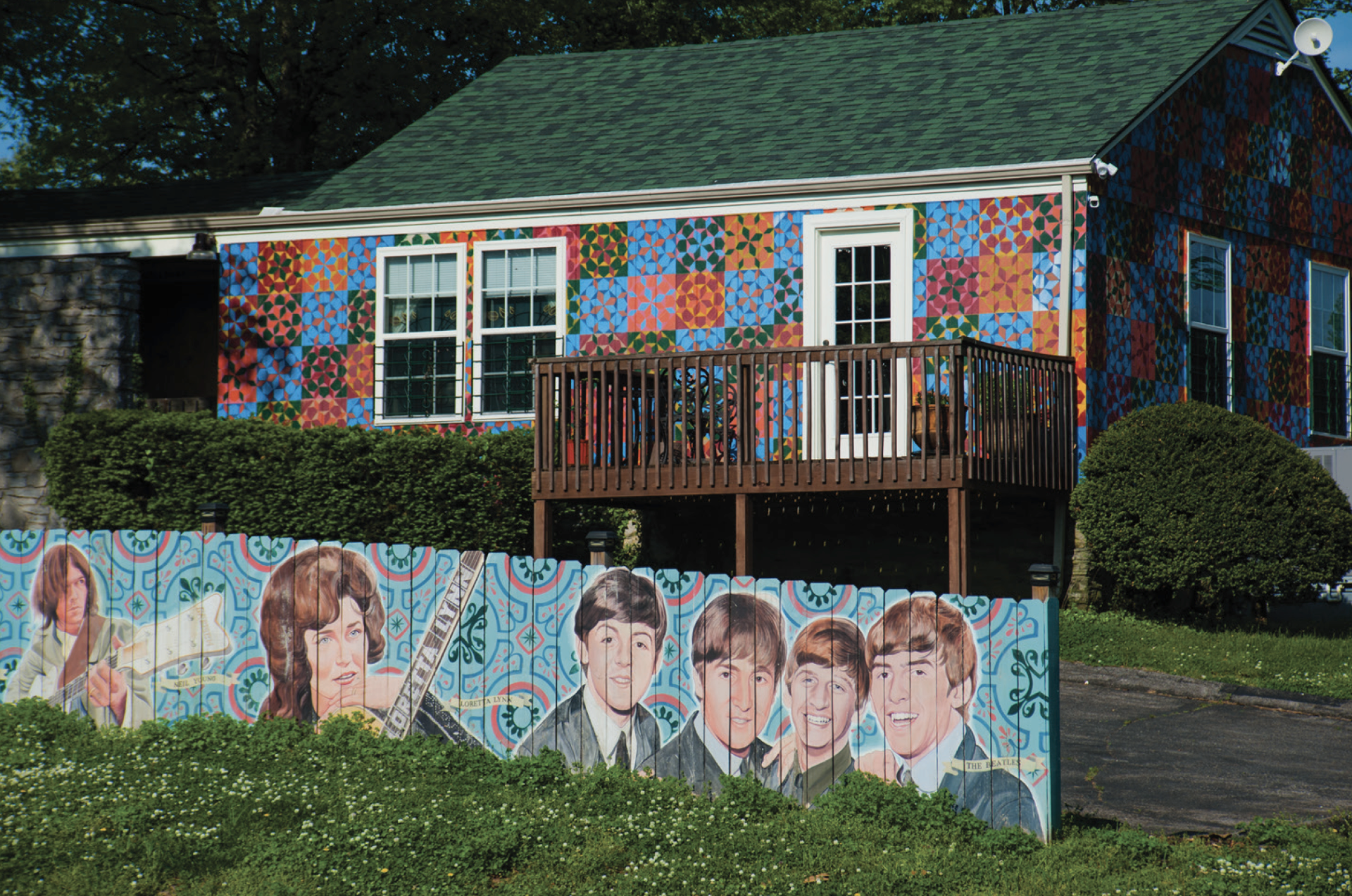 Music City house mural in Nashville's Berry Hill neighborhood