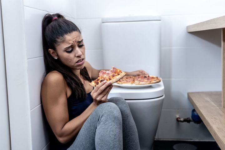 ragazza con bulimia nervosa