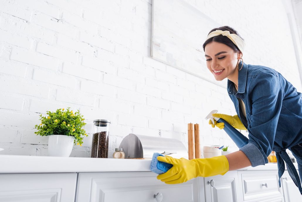 About Ruthie's Ruthless Cleaning About Ruthie's Ruthless Cleaning