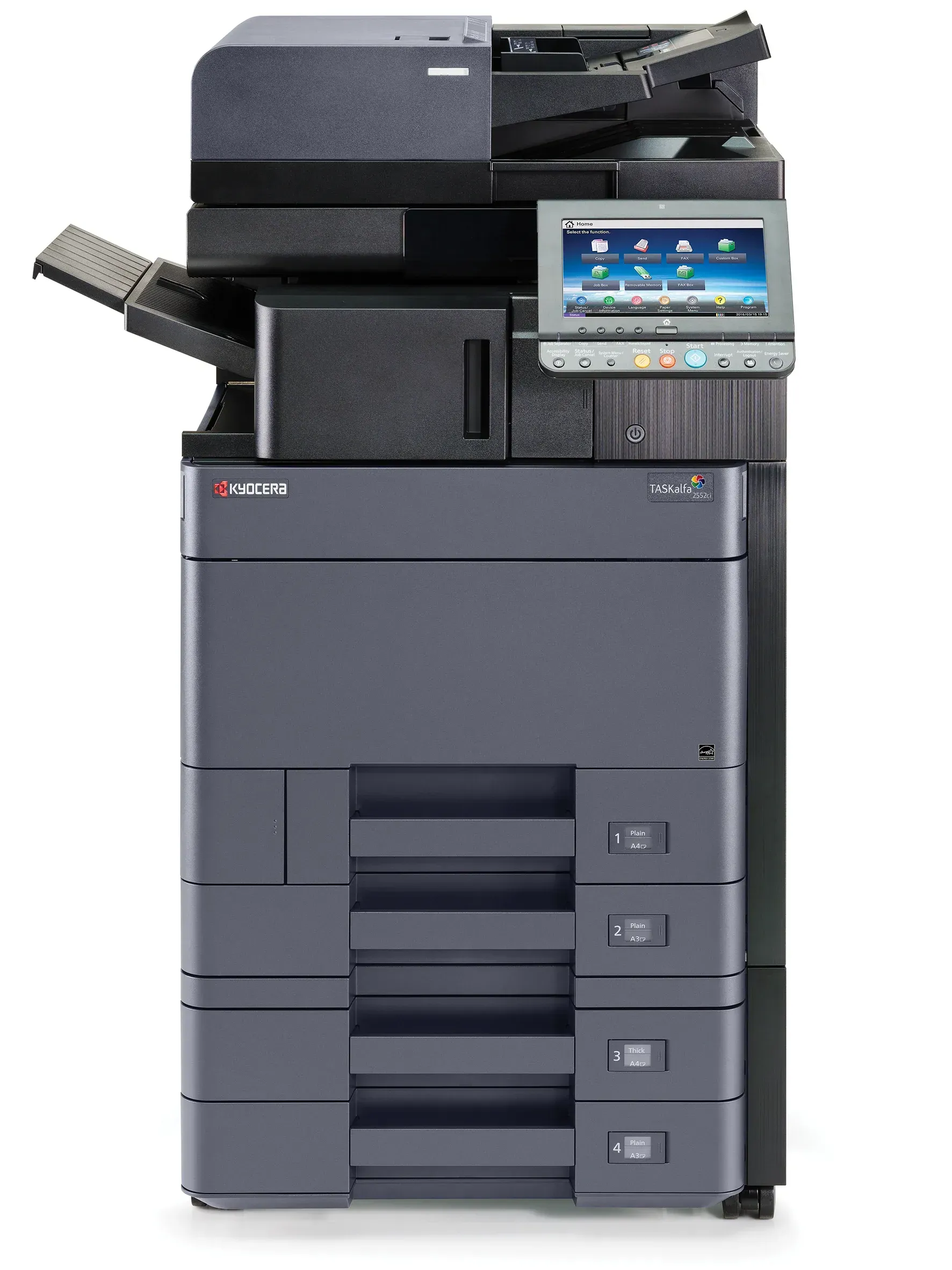 Una moderna stampante multifunzione per ufficio Kyocera di colore grigio scuro, con un ampio display touchscreen e quattro vassoi carta.