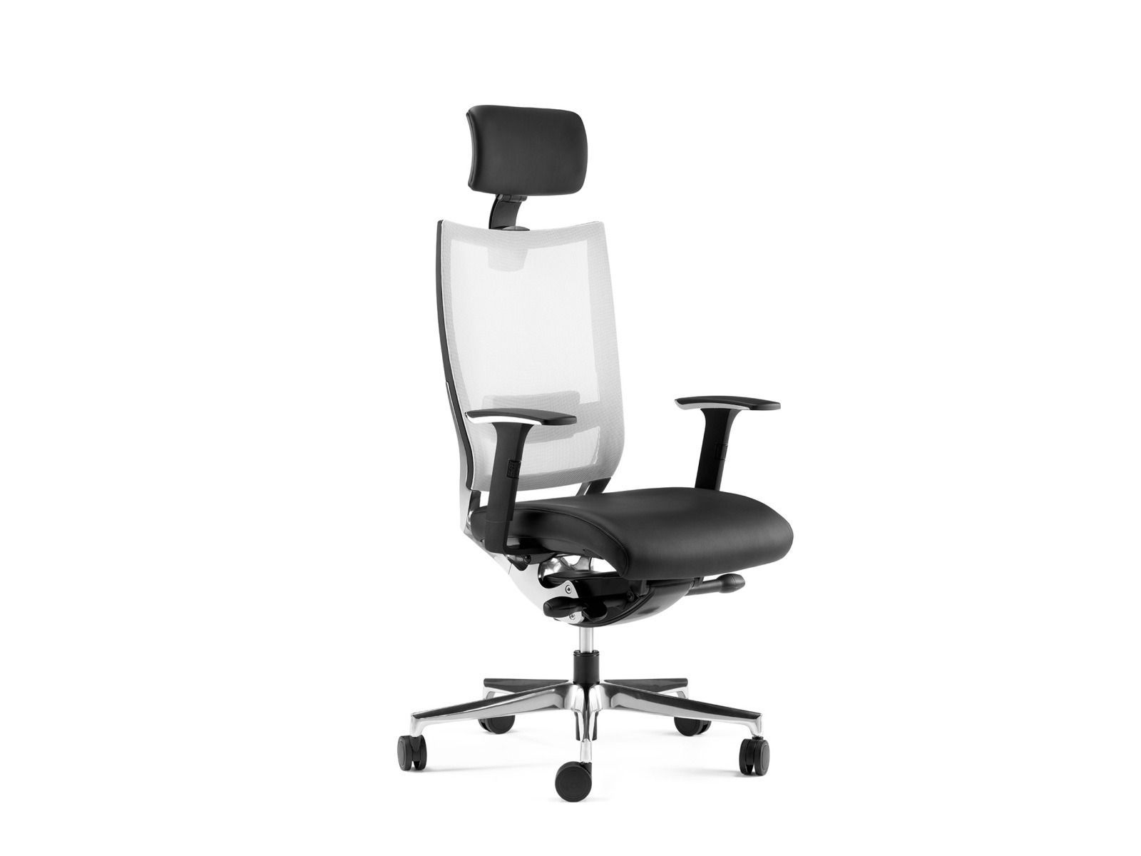 Sedia da ufficio ergonomica con schienale in rete bianca, sedile nero, poggiatesta regolabile e ruote su base a cinque razze.
