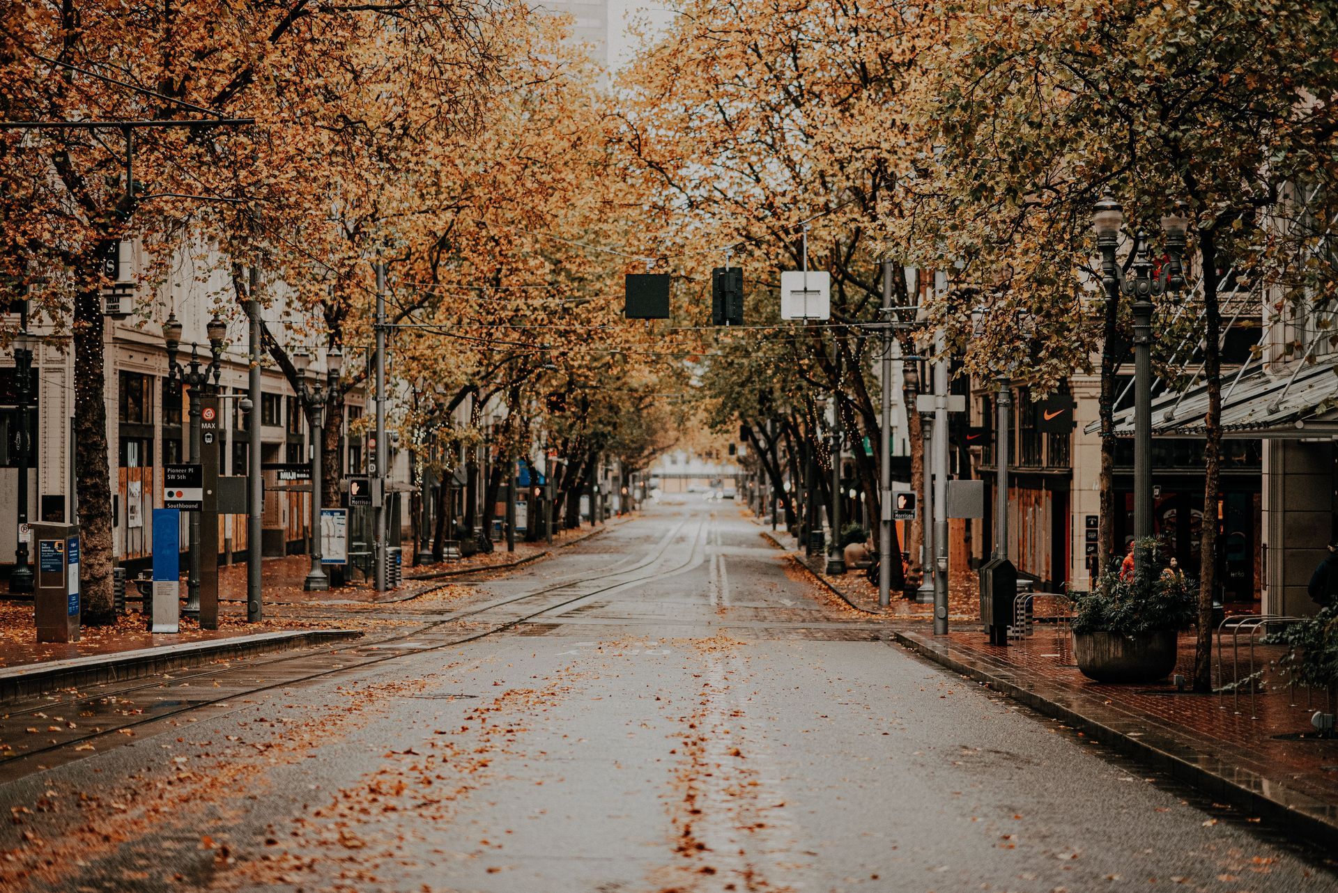 fall commercial roofing tips St. Louis