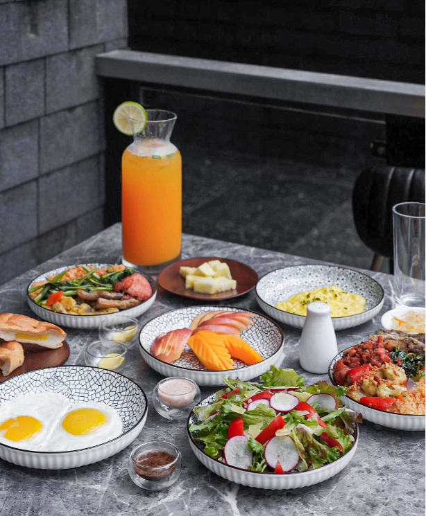 Serving up a hearty breakfast by Blu Fox Bistro