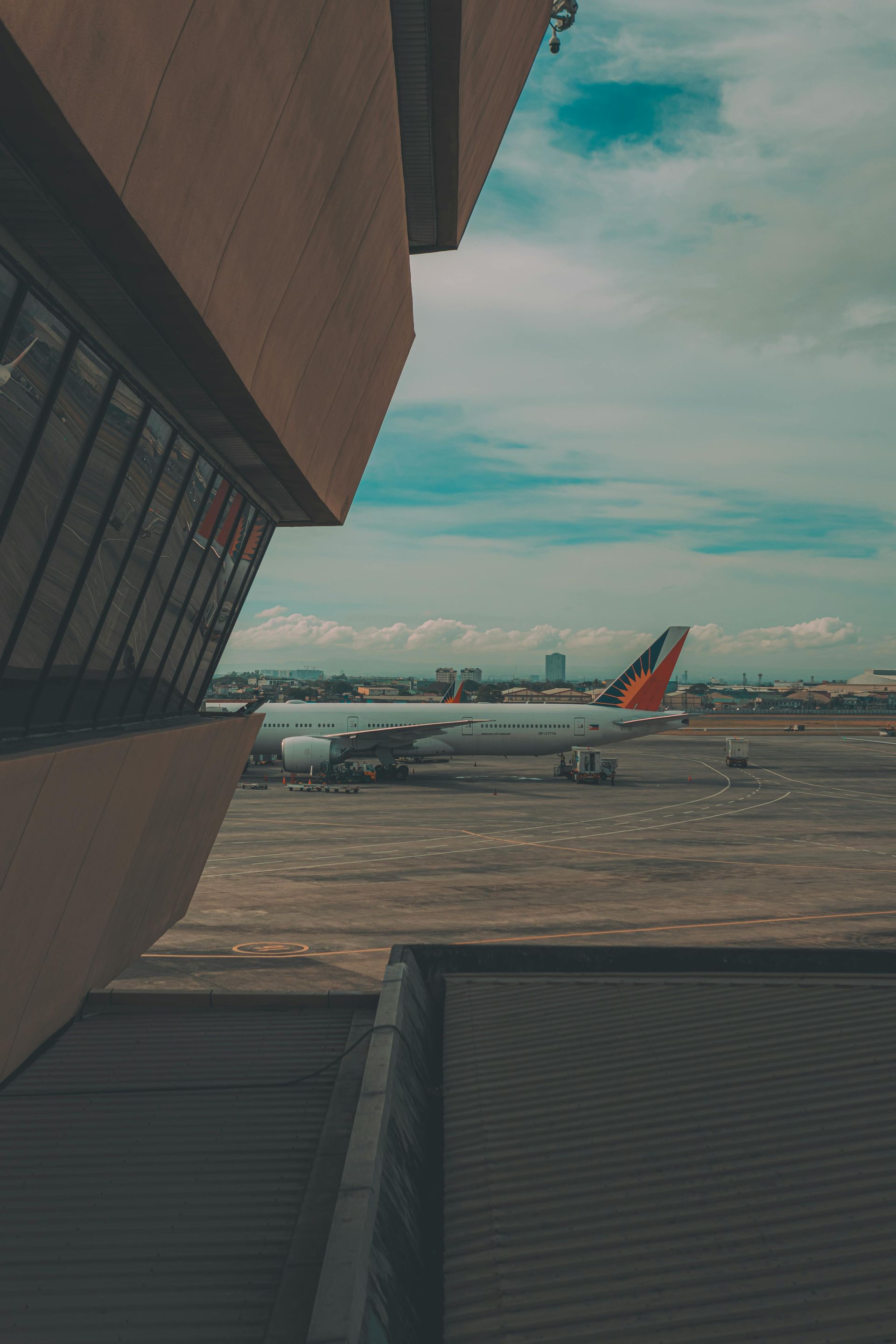 Ninoy Aquino International Airport near Y2 Residence Hotel — 25 to 35 minutes by car to Poblacion, Makati
