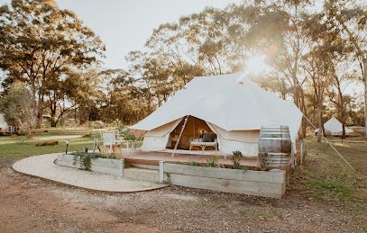 this a picture of a function at  Balgownie Estate Bendigo