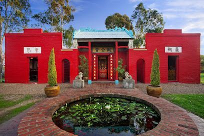 this is the picture of the front of the Bendigo Joss House Temple