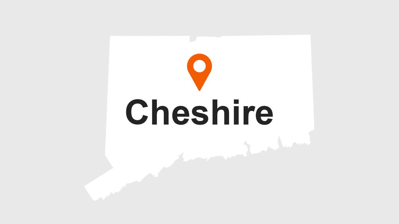 Map of Connecticut with a marker indicating the location of Cheshire.