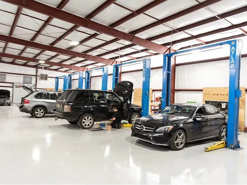 Shop Image | Duffy's Garage