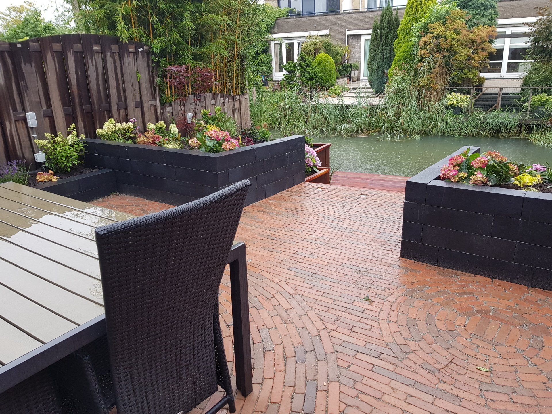 veranda,nijmegen,gemetseld,dubbelsteens,hottub,bar,geïsoleerd,zweeds,rabbat,inlite,verlichting,vlonder