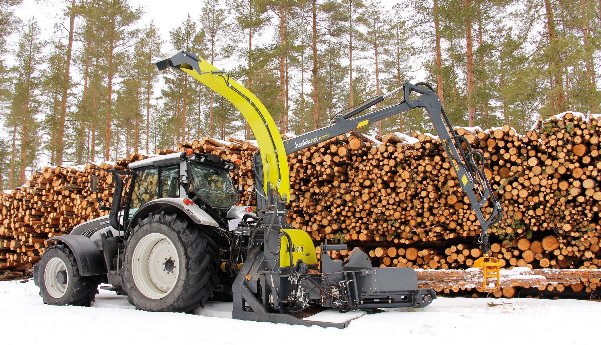 Junkkari HJ320 C