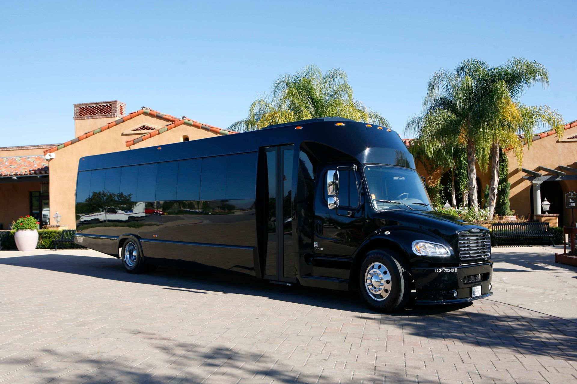 The Best Party Bus Rentals and Limo Service in The Inland Empire ...
